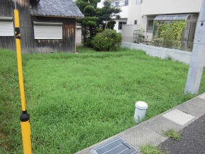 栗東市のお客様宅の草刈りをさせていただきました。