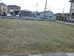 栗東市のお客様より、草刈りのご依頼をいただきました。
