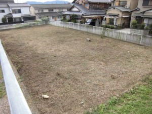 東京の不動産会社様より、草津市内にご所有される土地の草刈りのご依頼をいただきました。