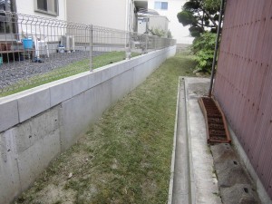 栗東市のお客様宅の草刈りをさせていただきました。